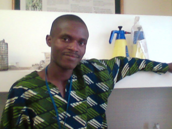 With the Laminar Flow - click for next photo